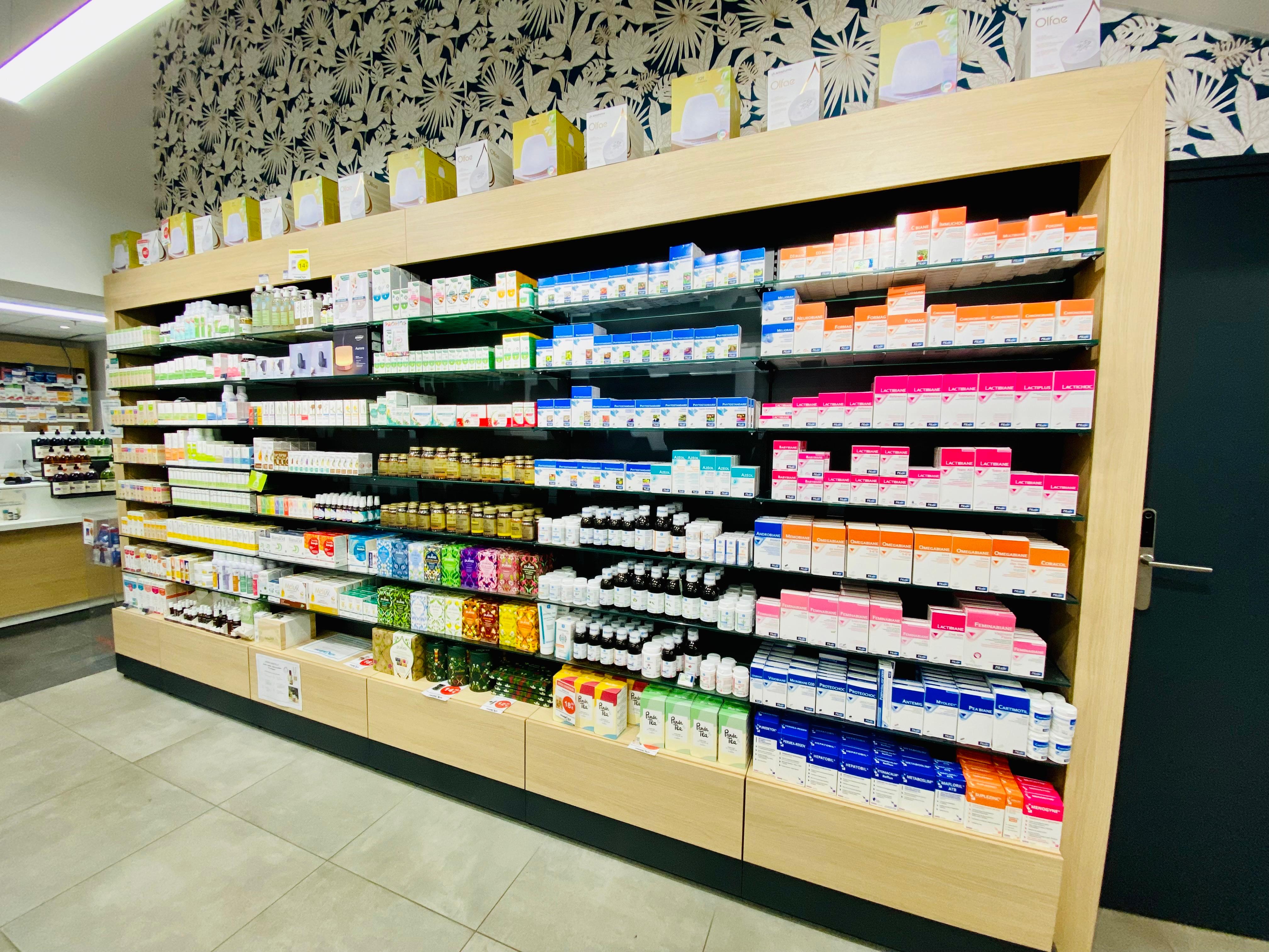 Soins visage et corps en parapharmacie